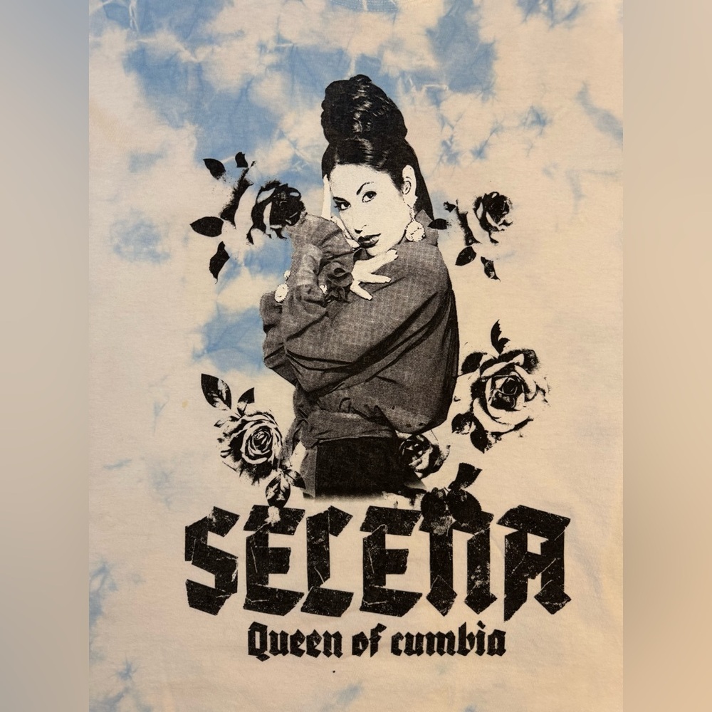 Selena Queen of Cumbia Tie Dye T Shirt Large Tour Style Graphic - Picture 4 of 9